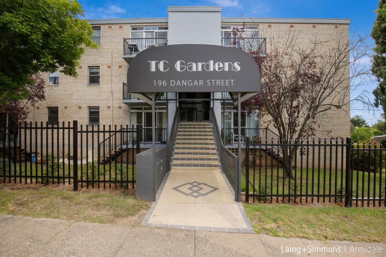 Tc Gardens 11 Apartment Armidale Exterior photo